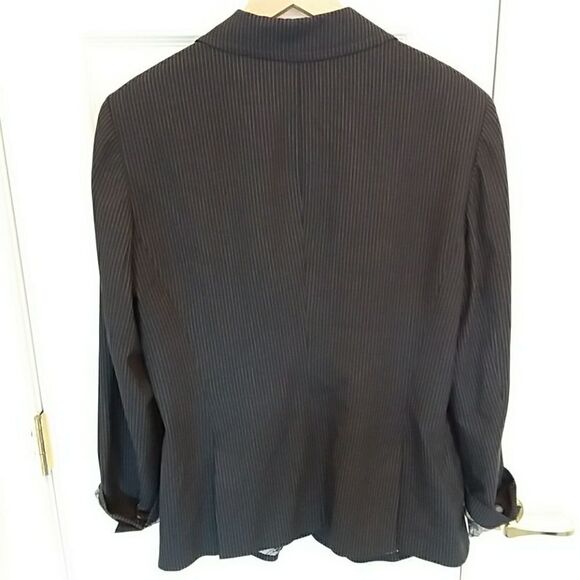 Jones New York Dark Gray Pinstriped Blazer Sz 14 - Picture 3 of 5